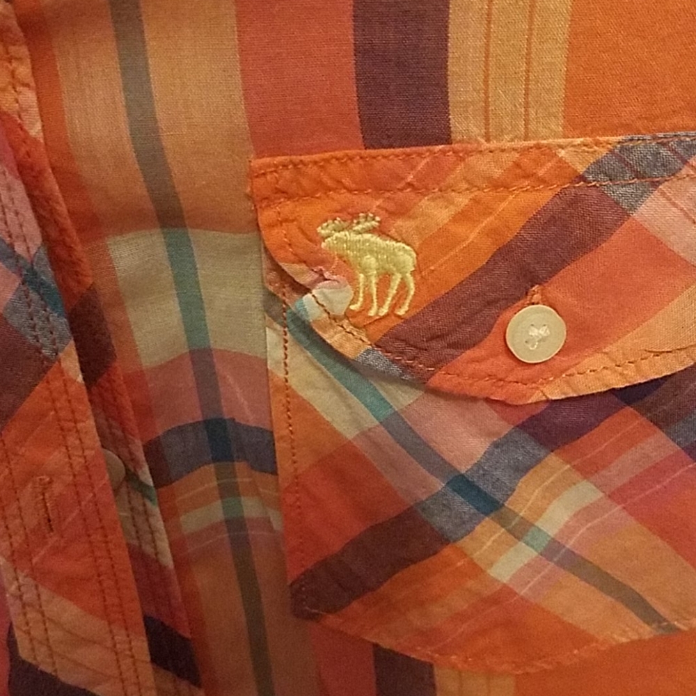 Button down blouse - Picture 3 of 3